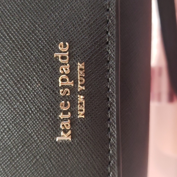 Kate Spade Crossbody bag w/partial chain strap - Picture 2 of 6